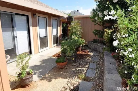 2417 Sparrow Ct, Davis, CA 95616 photo 21
