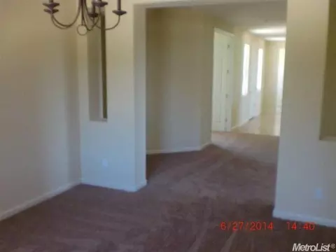 7891 W Depot Master Dr, Tracy, CA 95304 photo 8