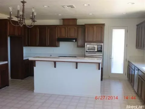 7891 W Depot Master Dr, Tracy, CA 95304 photo 13