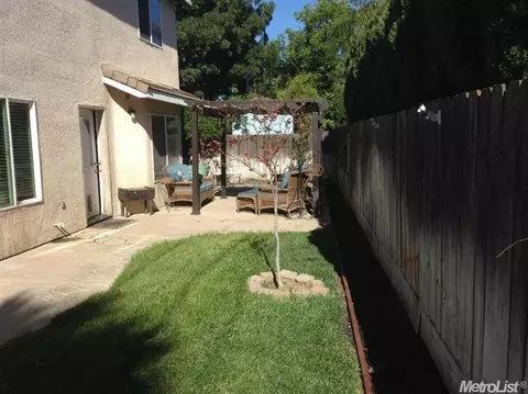923 Rolling Oak Ct, Modesto, CA 95351 photo 13