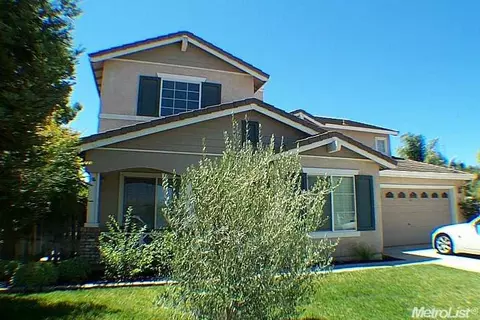 923 Rolling Oak Ct, Modesto, CA 95351 photo 1