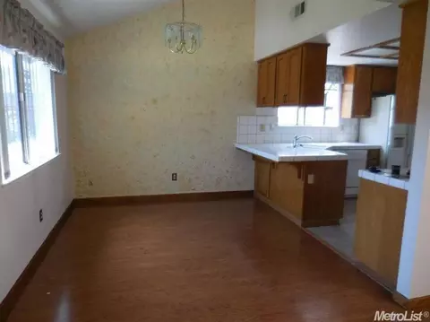 1306 Sausalito Way, Modesto, CA 95351 photo 6