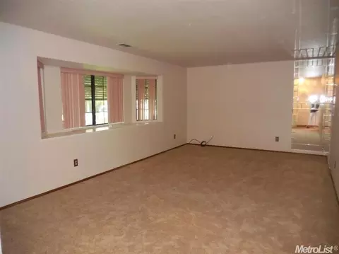 1306 Sausalito Way, Modesto, CA 95351 photo 3