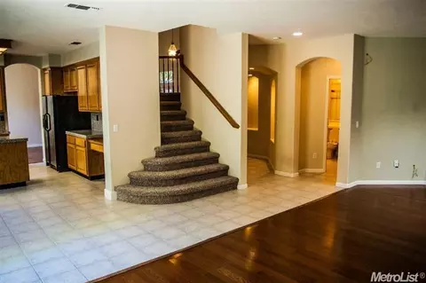 1921 Hunter Dr, Rocklin, CA 95765 photo 12