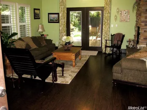 1725 E Tuolumne Rd, Turlock, CA 95382 photo 9