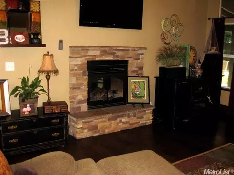 1725 E Tuolumne Rd, Turlock, CA 95382 photo 8