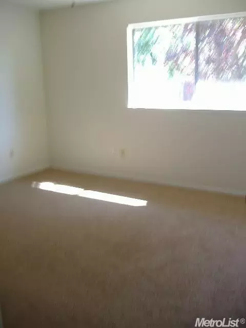 224 Tyler St, Patterson, CA 95363 photo 3