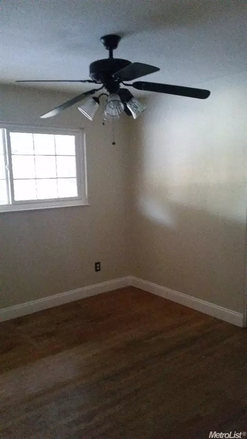 209 Granada Way, Tracy, CA 95376 photo 4