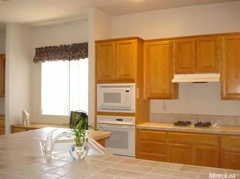 4116 Quiet Brook Ct, Modesto, CA 95356 photo 5