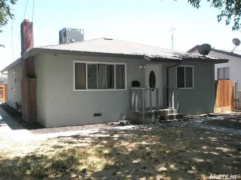 204 1st St, Gustine, CA 95322 photo 1