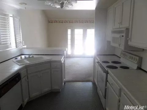 3533 Thomas More Way, Modesto, CA 95356 photo 12