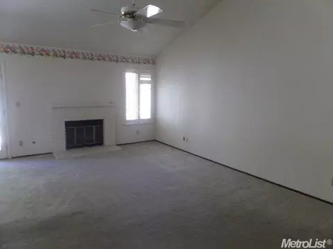 3533 Thomas More Way, Modesto, CA 95356 photo 2