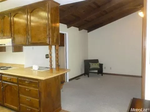 1008 Gorham Ave, Modesto, CA 95355 photo 8