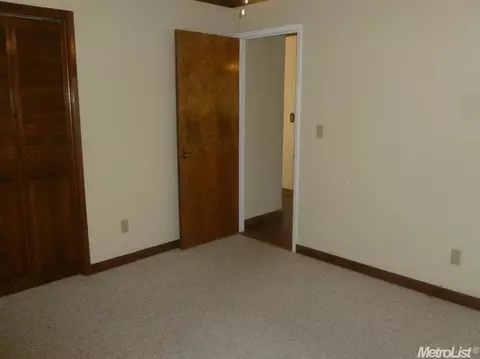 1008 Gorham Ave, Modesto, CA 95355 photo 18