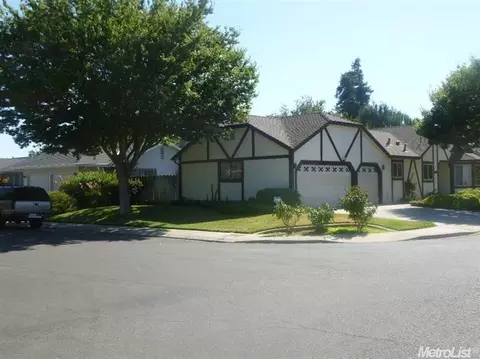 1008 Gorham Ave, Modesto, CA 95355 photo 2