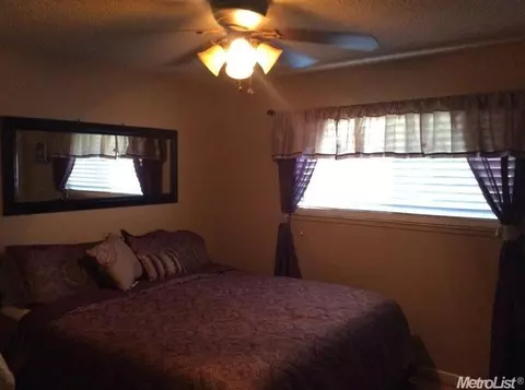 2035 Moran Ave, Modesto, CA 95354 photo 12