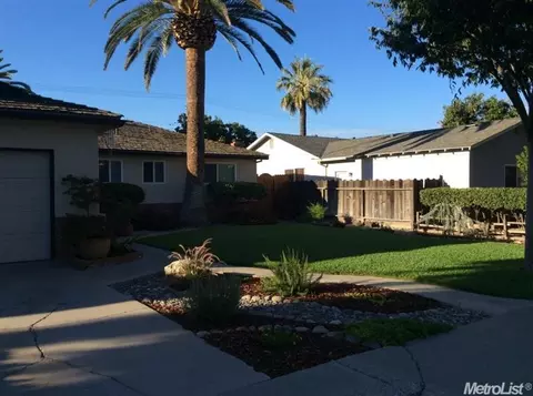 2035 Moran Ave, Modesto, CA 95354 photo 2