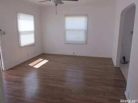 103 Church, Modesto, CA 95357 photo 3