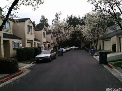 3169 Newport Ter, Davis, CA 95618 photo 1