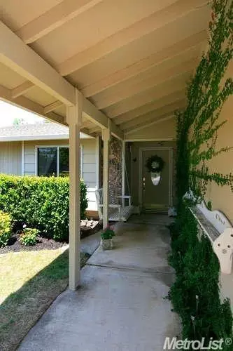 5525 Arcadia Ave, Loomis, CA 95650 photo 2