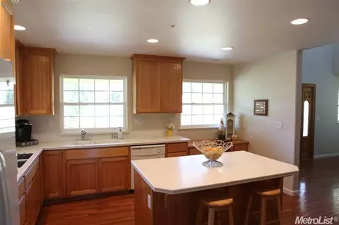 9284 Cherry Ave, Orangevale, CA 95662 photo 10