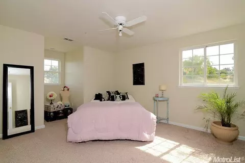9284 Cherry Ave, Orangevale, CA 95662 photo 15