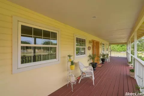 9284 Cherry Ave, Orangevale, CA 95662 photo 7