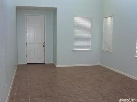 2912 Millenium Pl, Modesto, CA 95355 photo 7