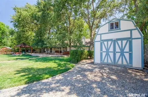 3831 Hillgrove Way, Carmichael, CA 95608 photo 15