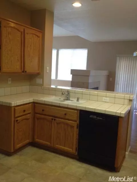 651 Blanefield Ct, Folsom, CA 95630 photo 7