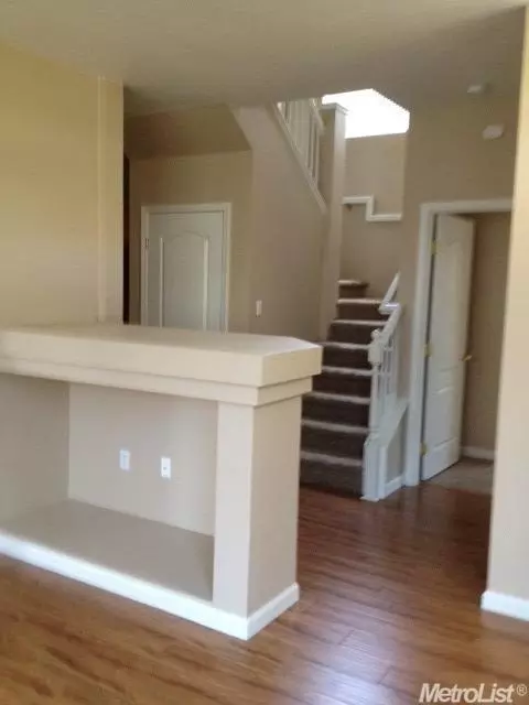 651 Blanefield Ct, Folsom, CA 95630 photo 3