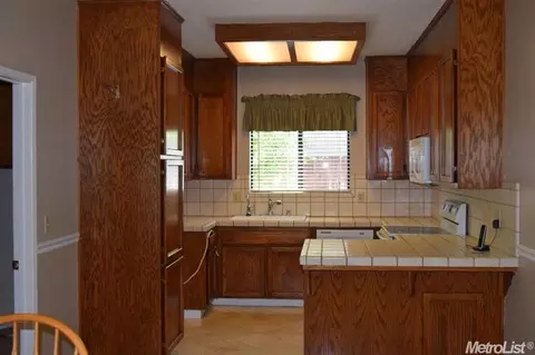 511 Traina Dr, Patterson, CA 95363 photo 4