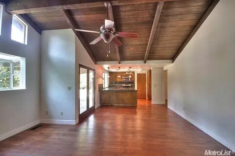 605 Avanel Dr, Modesto, CA 95356 photo 4