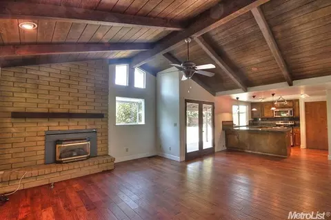 605 Avanel Dr, Modesto, CA 95356 photo 5