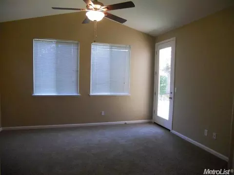 2087 Derrick Ave, Manteca, CA 95337 photo 12