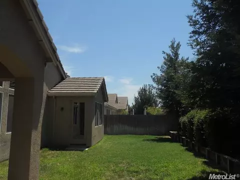 2087 Derrick Ave, Manteca, CA 95337 photo 22