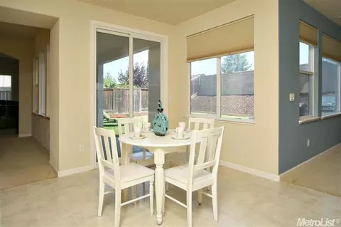 3831 Gresham Ln, Sacramento, CA 95835 photo 6