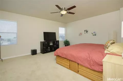 3831 Gresham Ln, Sacramento, CA 95835 photo 19