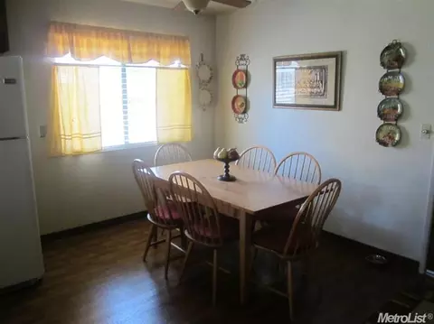 1233 Windsor Pl, Manteca, CA 95336 photo 10