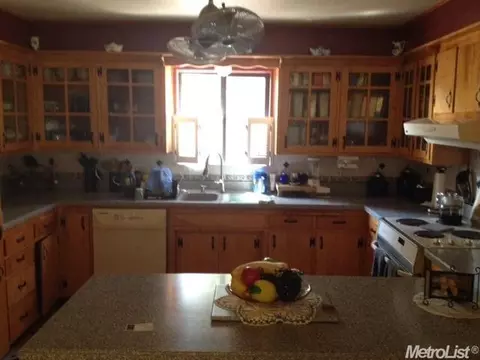 3512 Lydia Ln, Modesto, CA 95357 photo 5