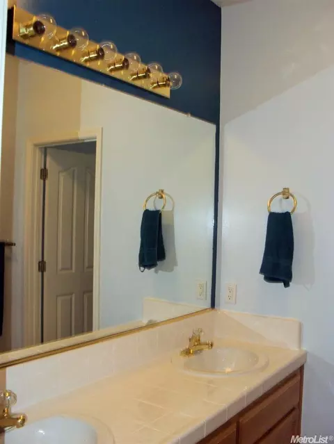 3712 Affirmed Dr, Modesto, CA 95355 photo 20