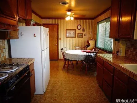 15015 E Peltier Rd, Acampo, CA 95220 photo 6