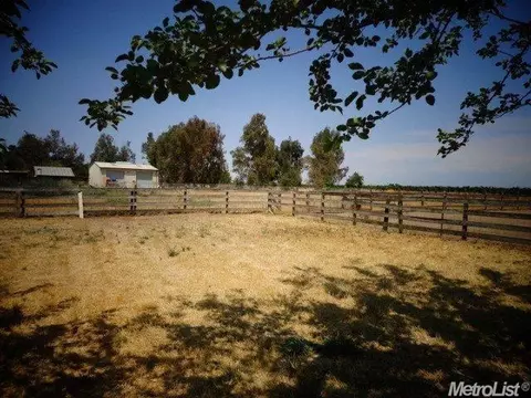 15015 E Peltier Rd, Acampo, CA 95220 photo 18