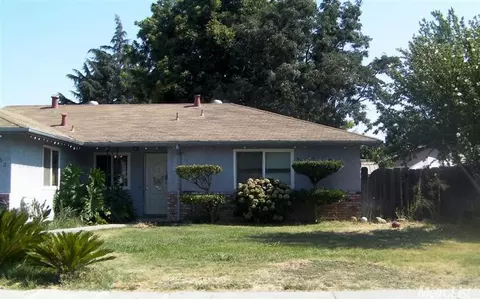 2432 Kildare Ln, Modesto, CA 95354 photo 1