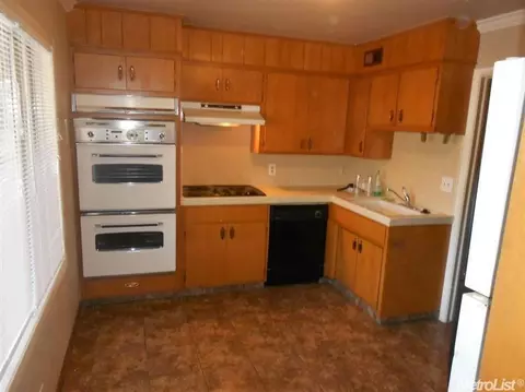 802 Wright Ave, Stockton, CA 95204 photo 24