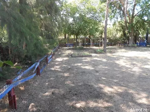 802 Wright Ave, Stockton, CA 95204 photo 8