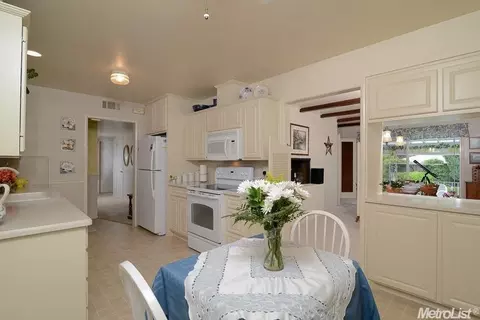 6069 Northcrest Cir, Carmichael, CA 95608 photo 10