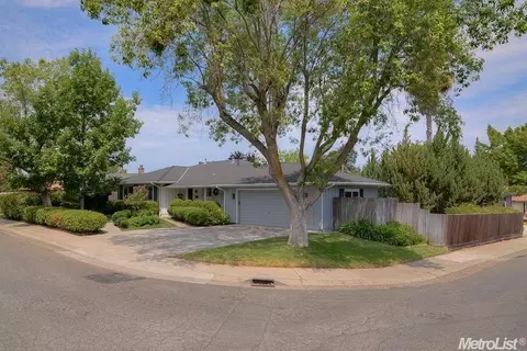 6069 Northcrest Cir, Carmichael, CA 95608 photo 2