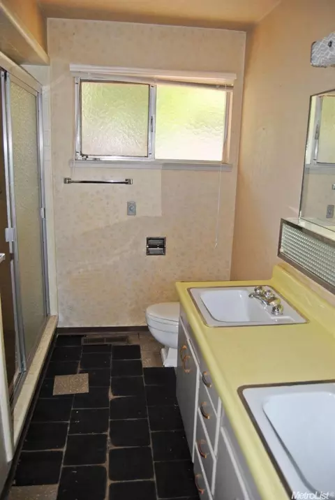 6741 Lakeview Dr, Carmichael, CA 95608 photo 20