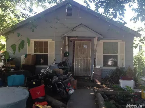 1467 E Alexander Ave, Merced, CA 95340 photo 1